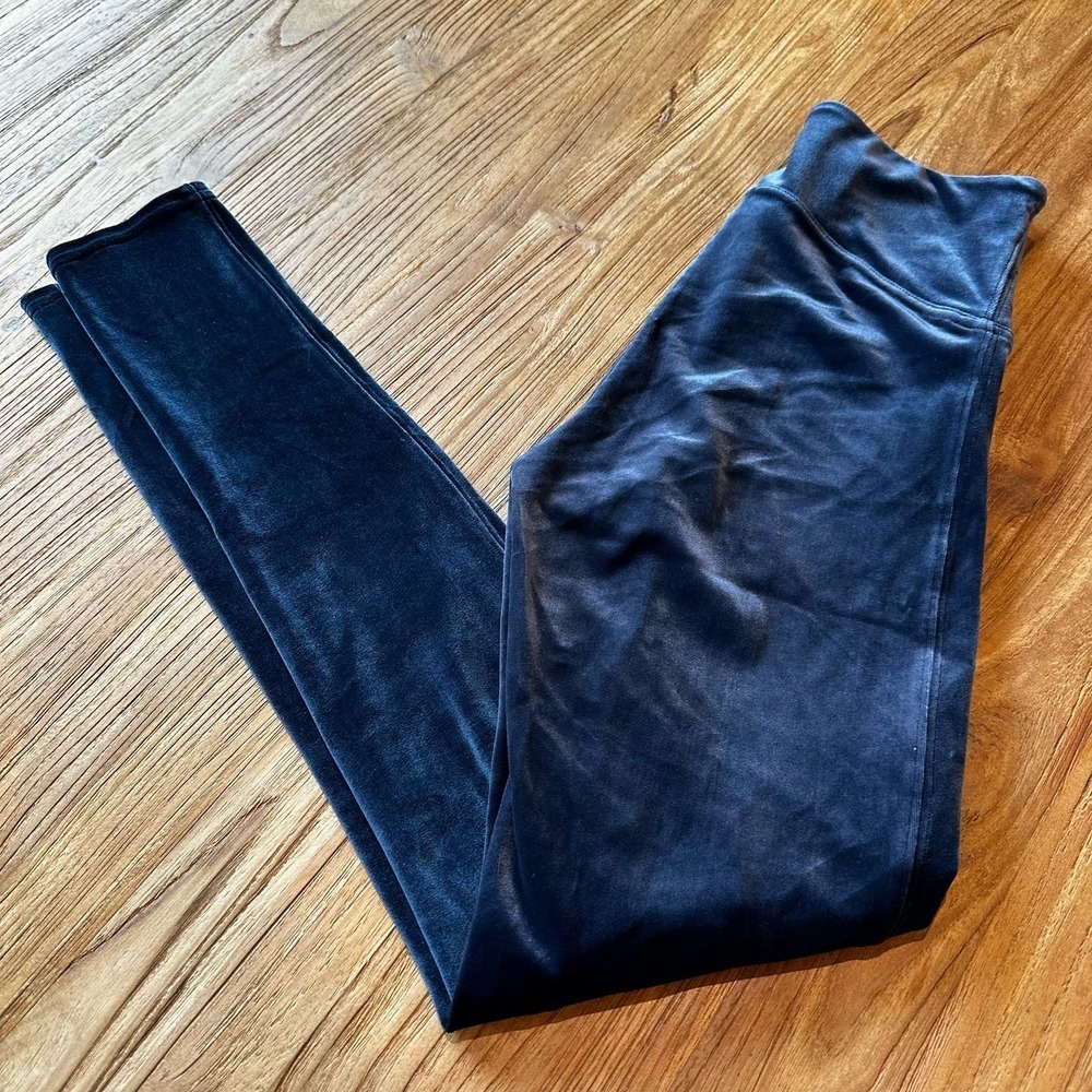 Spanx Women’s Navy Blue Velvet High Waist Stretch Compression Leggings
